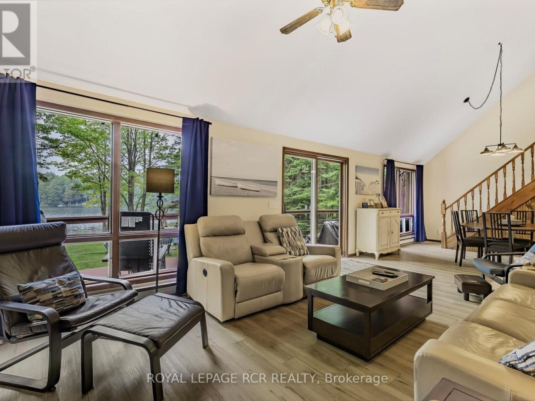 1034 BIRD LAKE CRESCENT, 