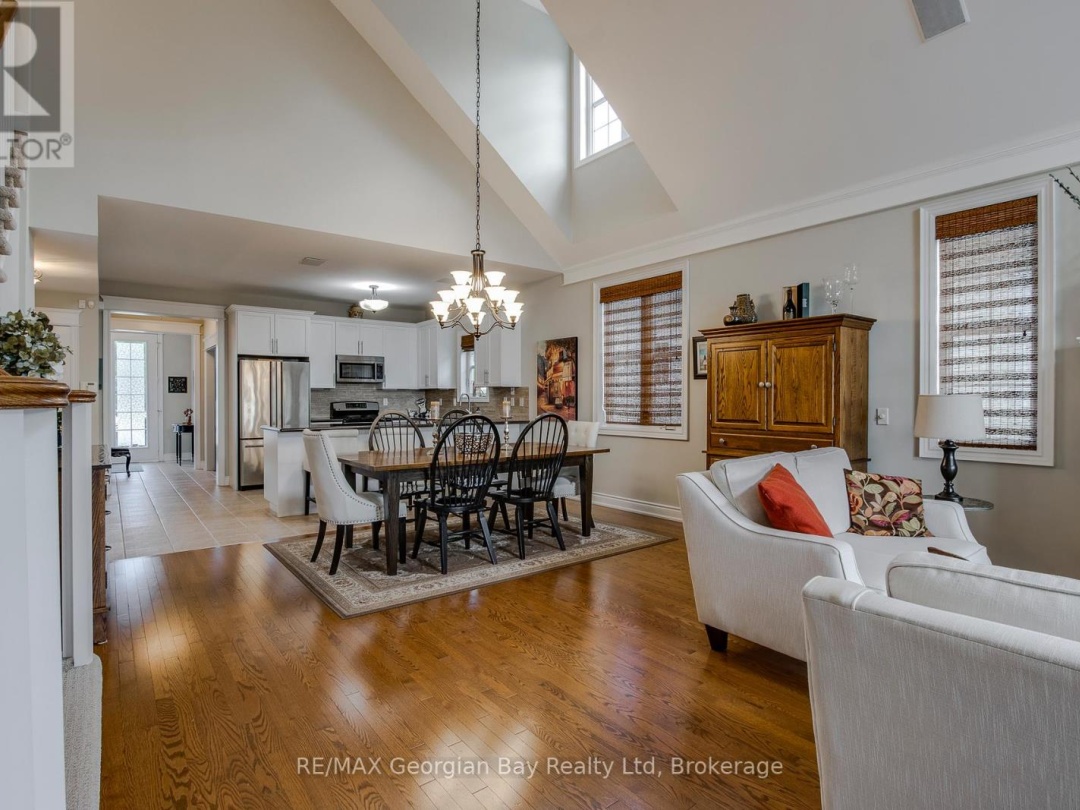 144 WYCLIFFE COVE, 