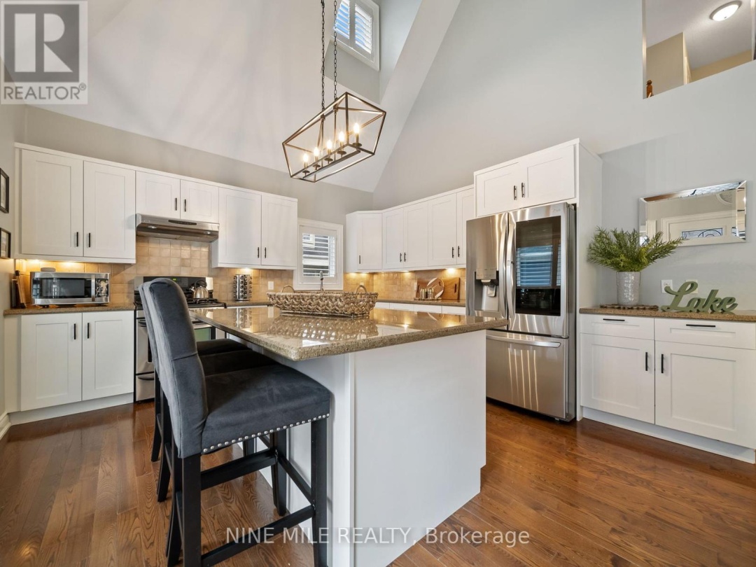 8 5 Invermara Court, Lake Simcoe
