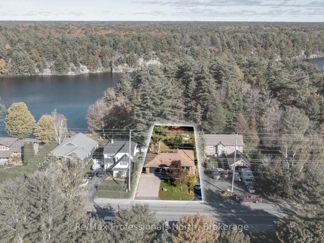 324 Bethune Drive N, Gull Lake