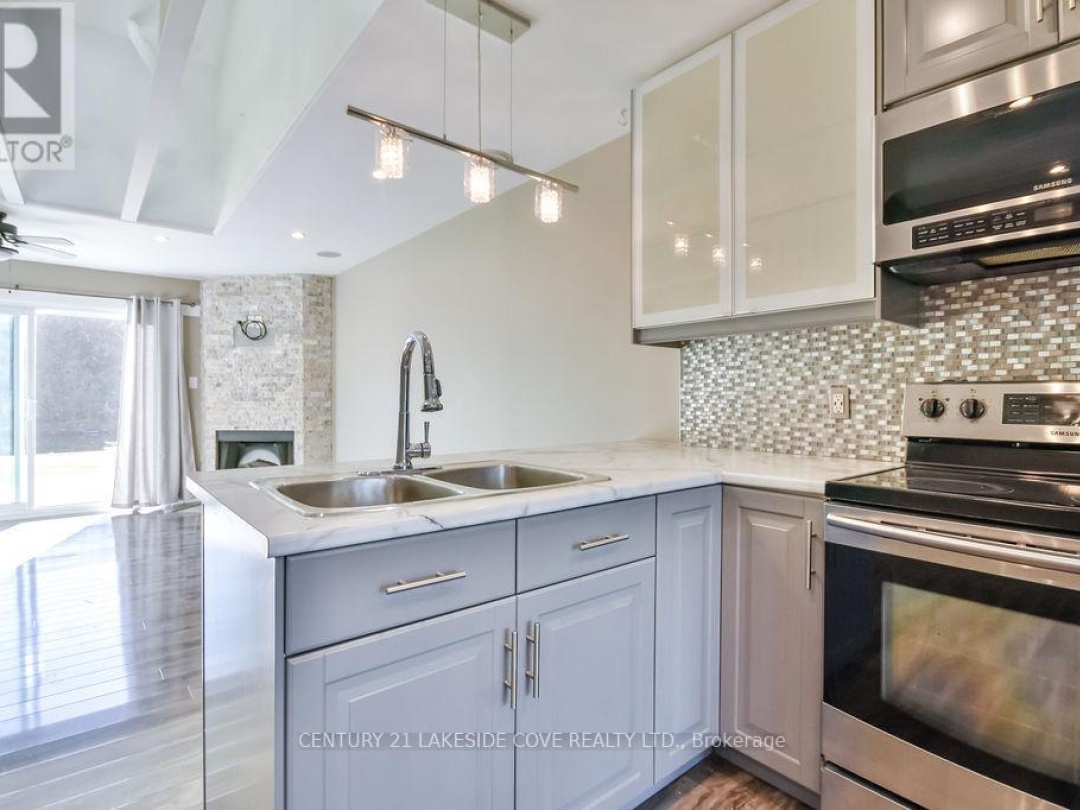 UNIT 12 - 81 LAGUNA PARKWAY N, 