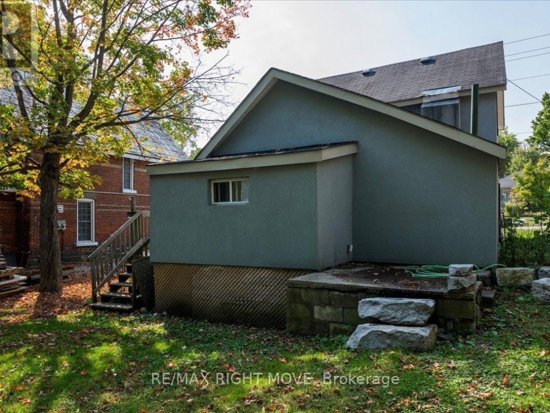 218 WEST STREET N, Orillia