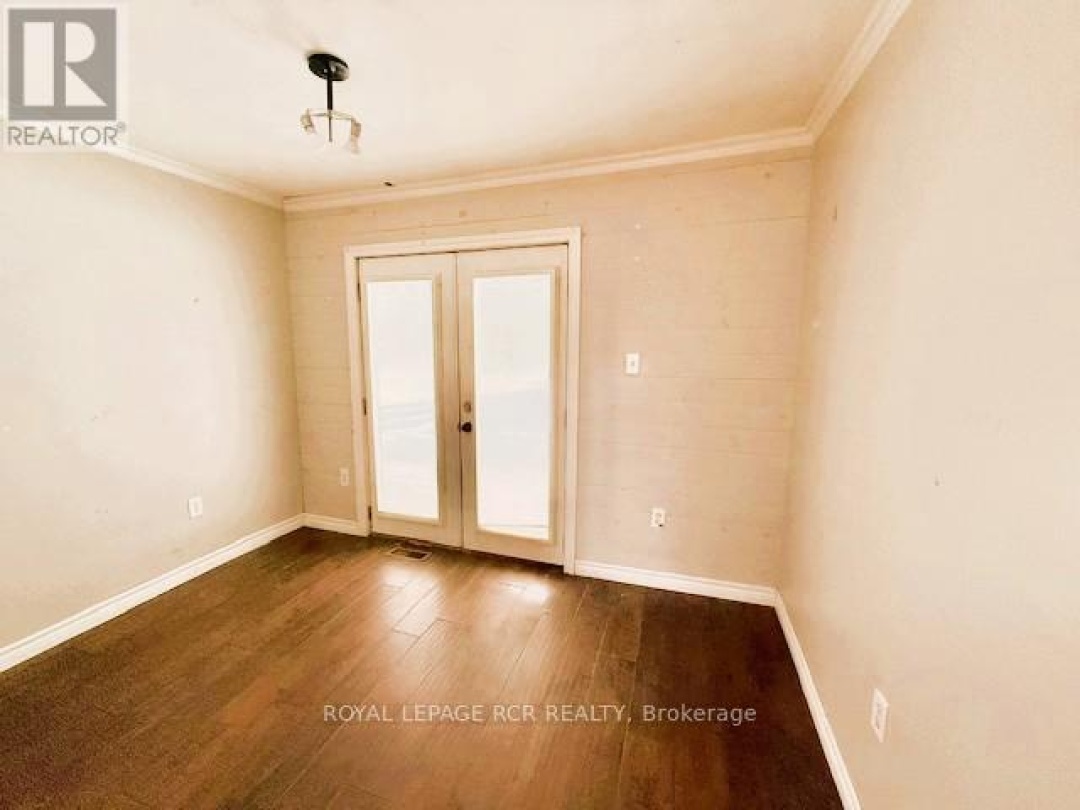 89 TOWN LINE ROAD W, 