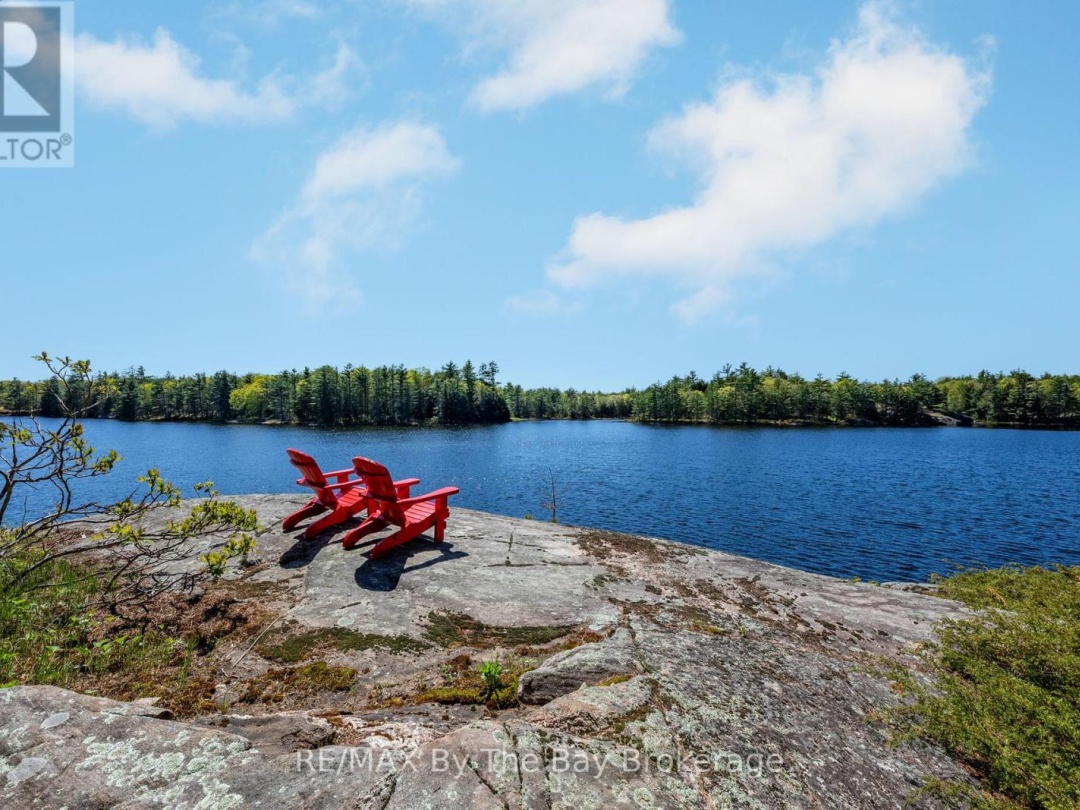 261 Kim T Lane, Buck Lake