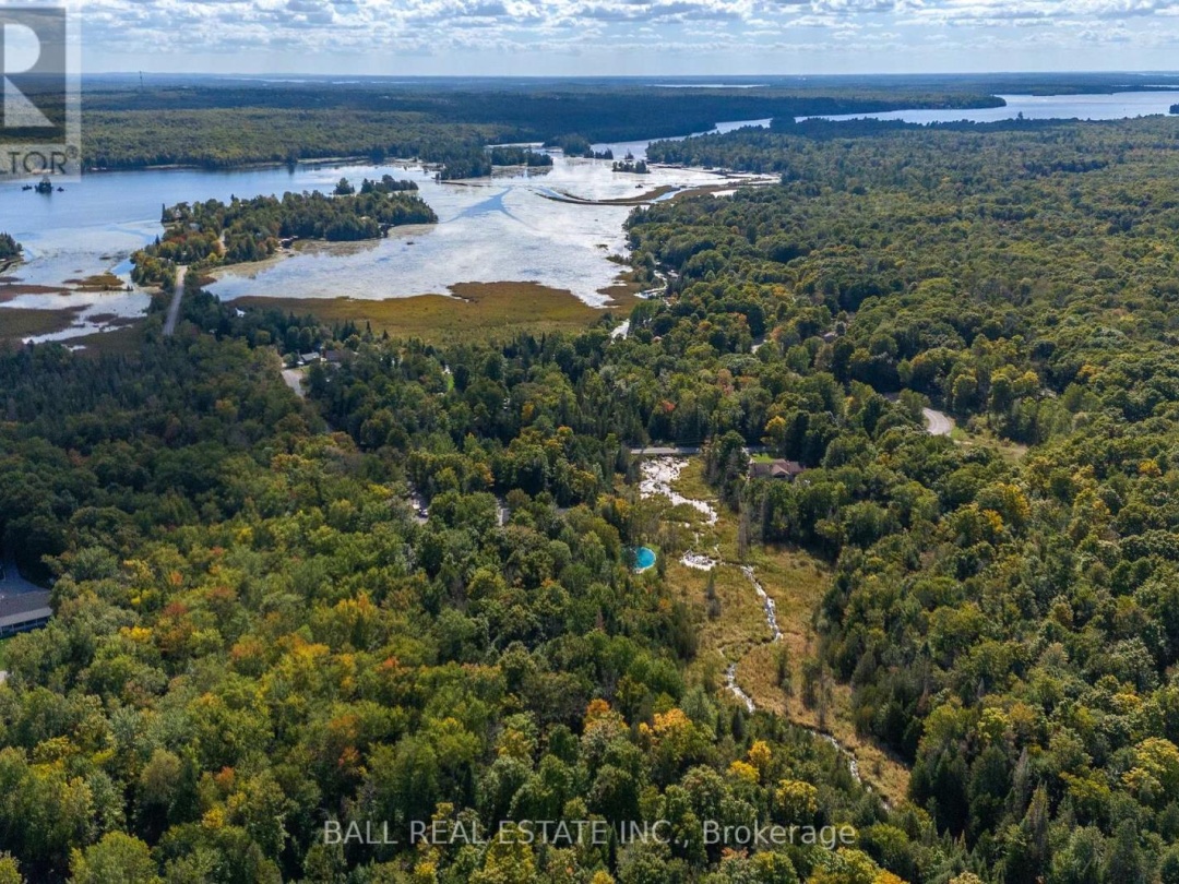 201 Northern Avenue, Trent Lakes