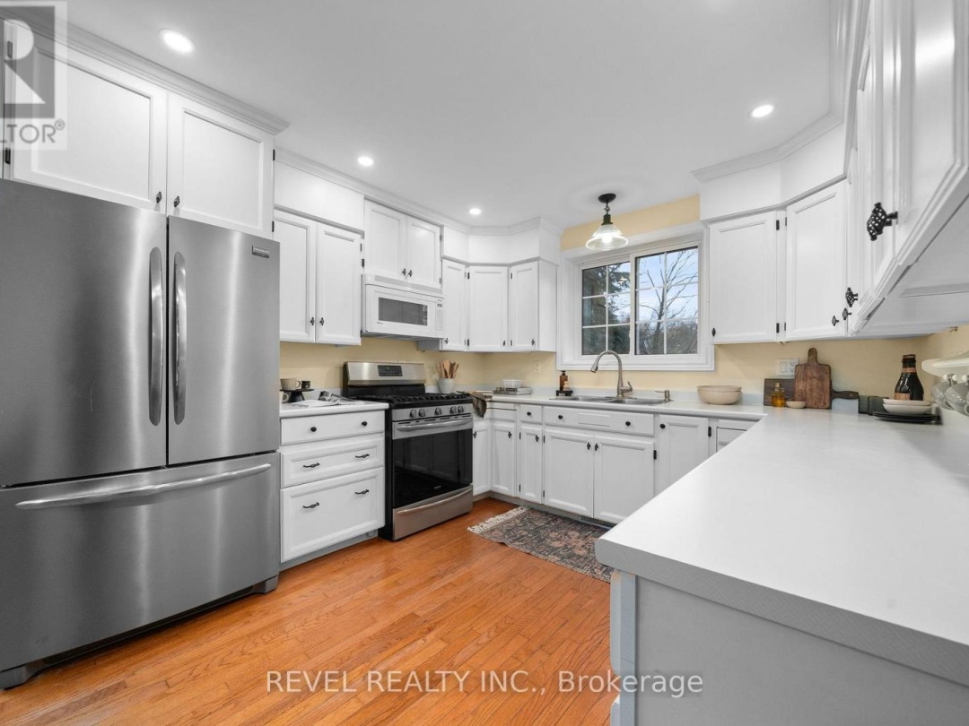 149 LAKEBREEZE ROAD, 