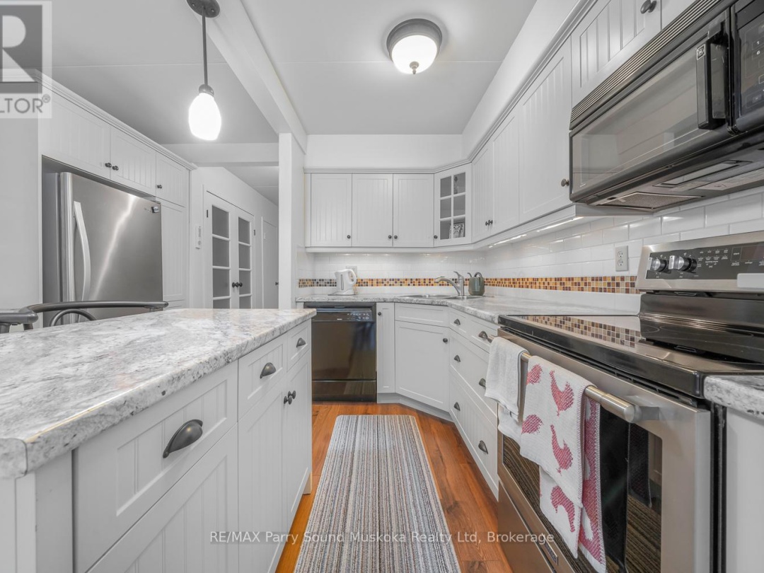 205 100 Beaconview Heights, Parry Sound