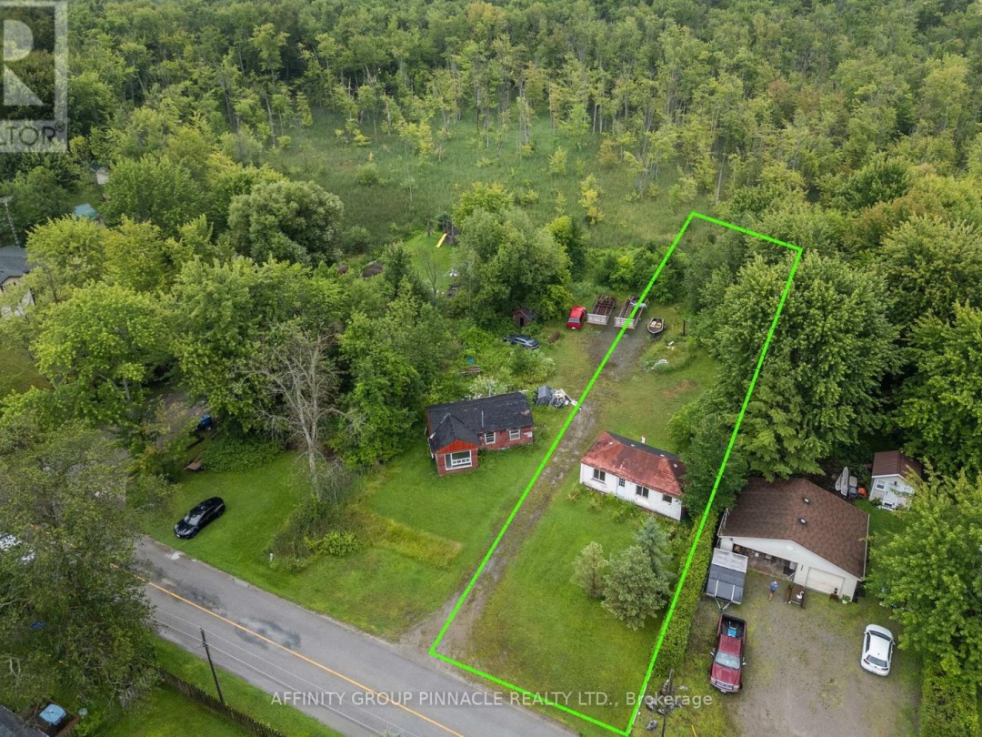 1 & 4 2559 Lakeshore Drive, Ramara