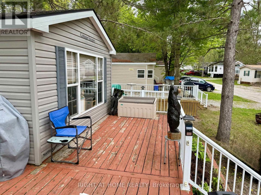 68 1082 Shamrock Marina Raod Road, Severn Lake