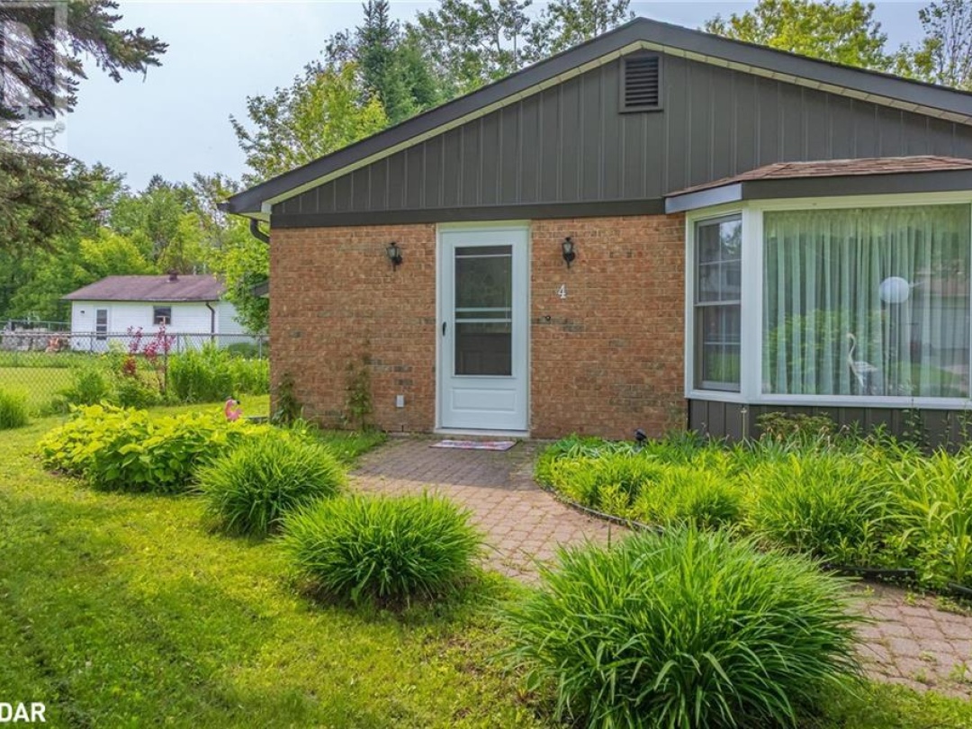 4 MAYPARK Drive, 