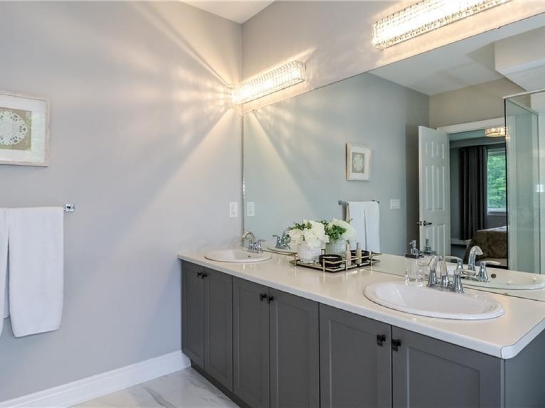 2066 Elana Drive, Orillia