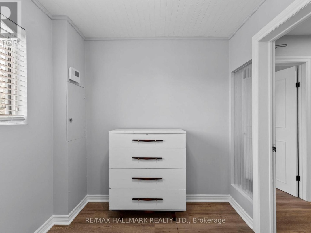 13 PINETREE COURT, 