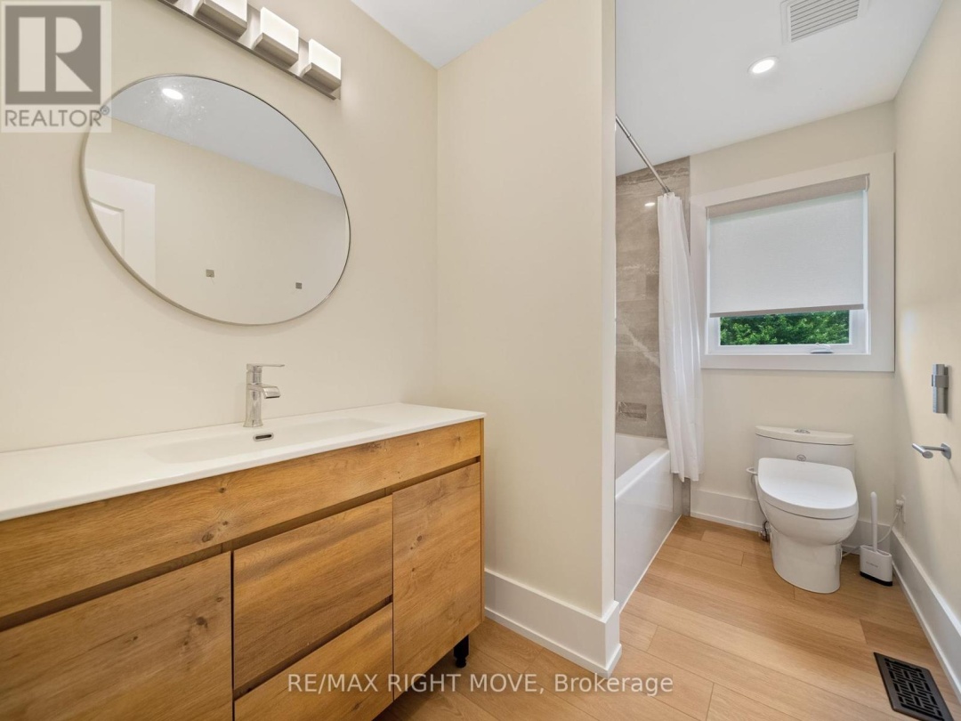 1348 HAWK RIDGE CRESCENT, 