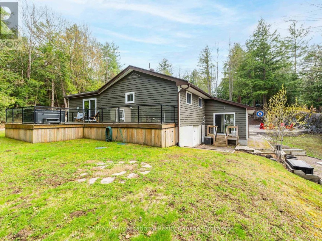 5270 Dean Trail, Severn Lake