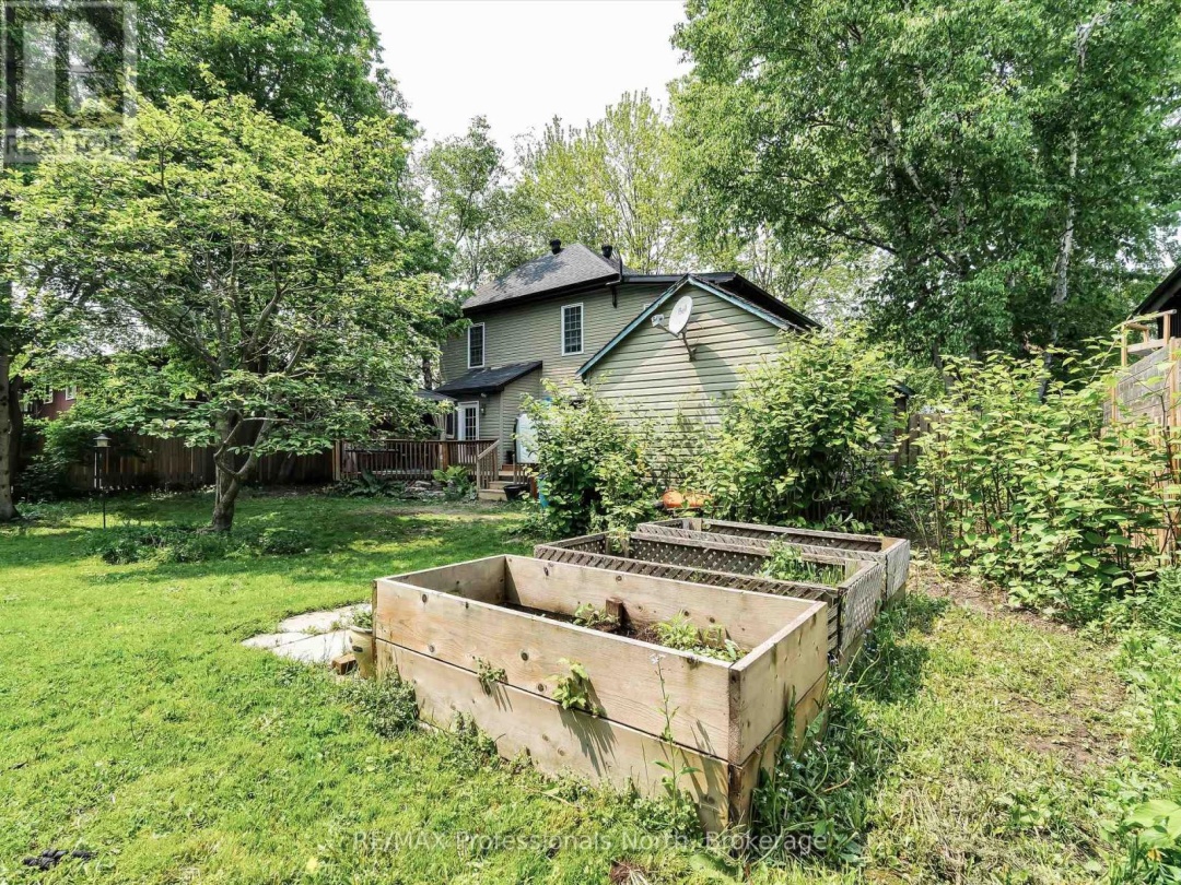 74 TAYLOR ROAD, 