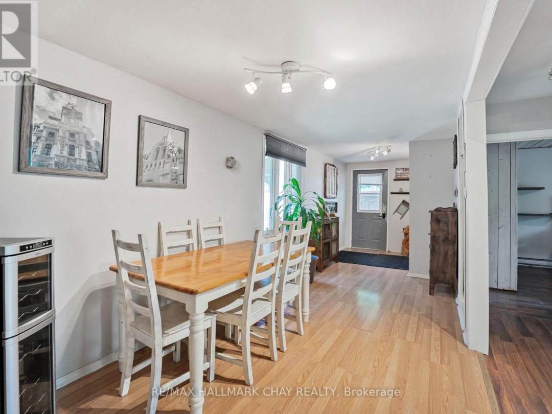 4310 Canal Road, Severn Lake