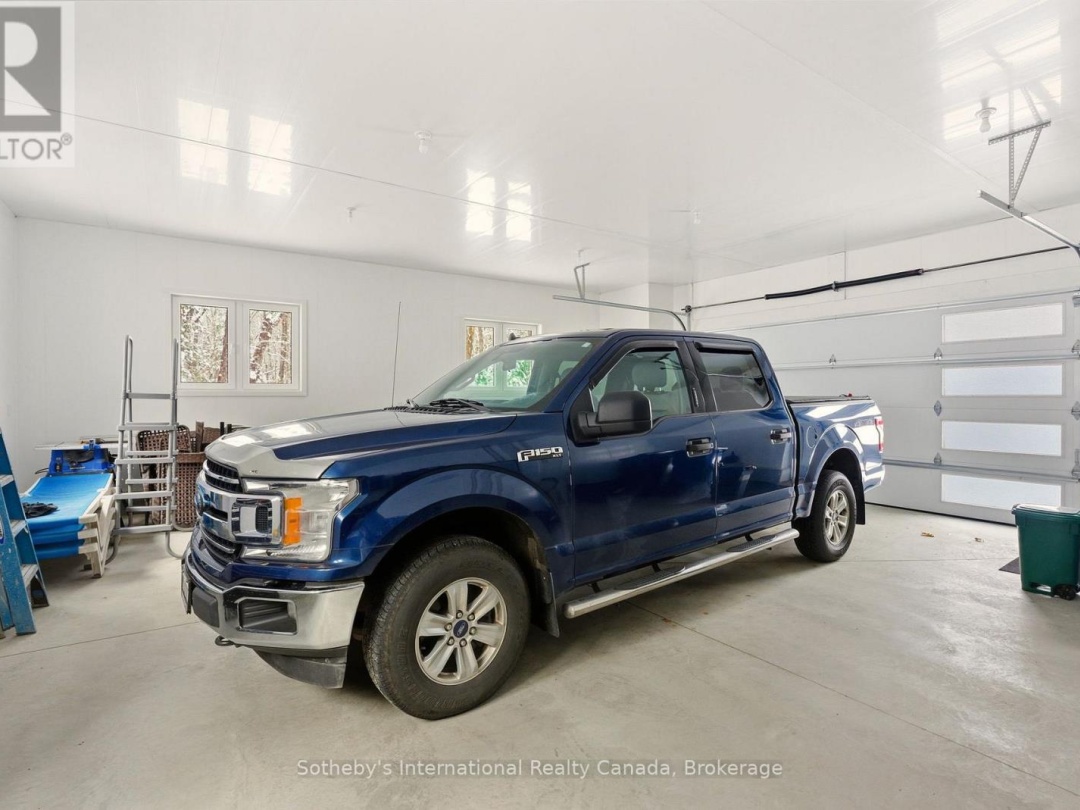 2435 RAVENSCLIFFE ROAD, 