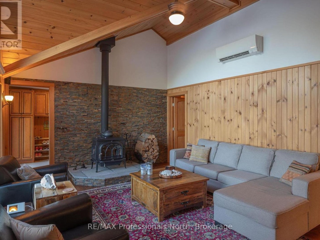 1484 Bat Lake Road, Canning Lake