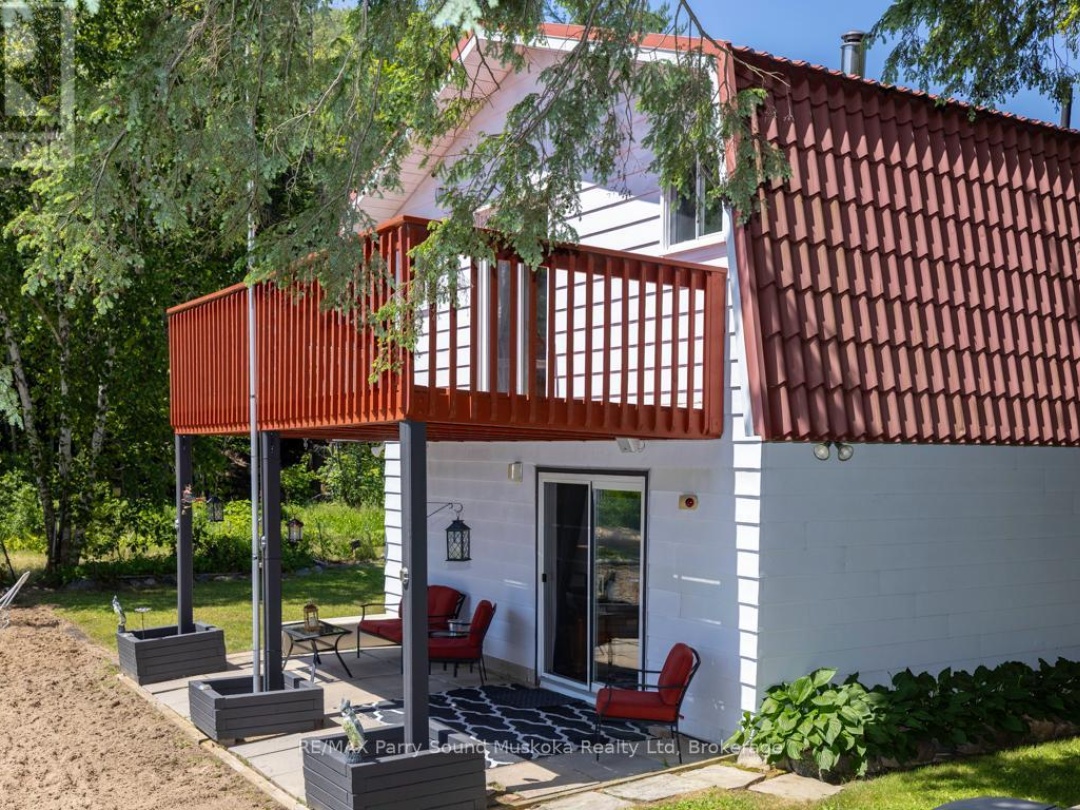 18 KARHU LANE, 