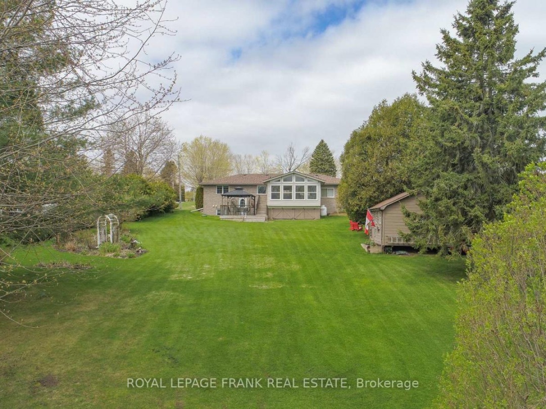 318 Forest Harbour Trail, Pigeon Lake