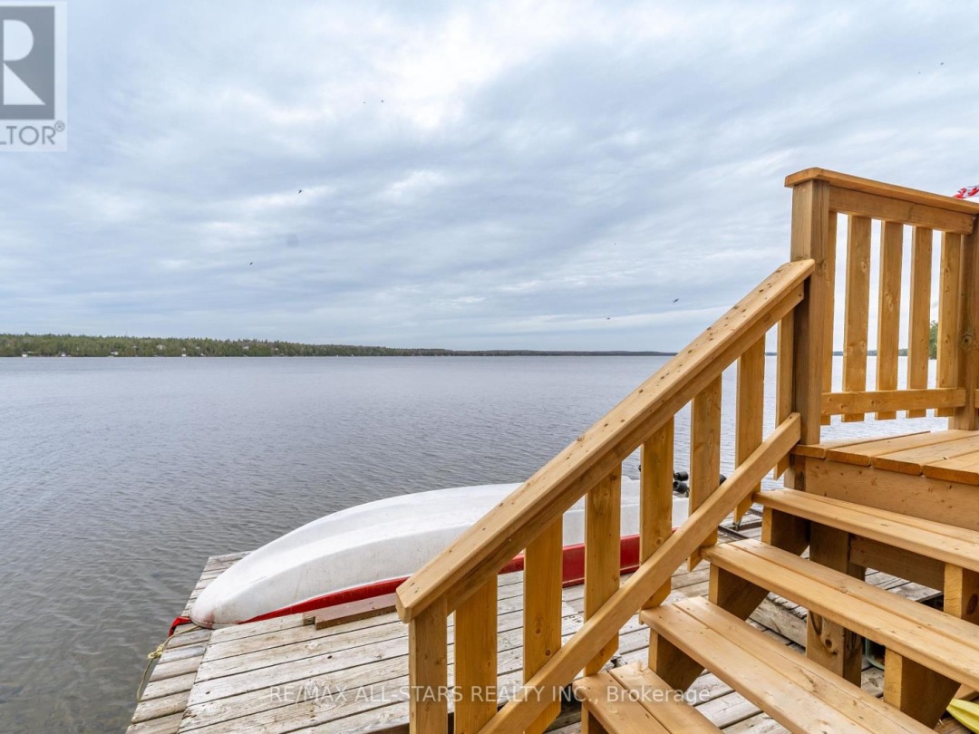 149 Lakeside Drive, Four Mile Lake