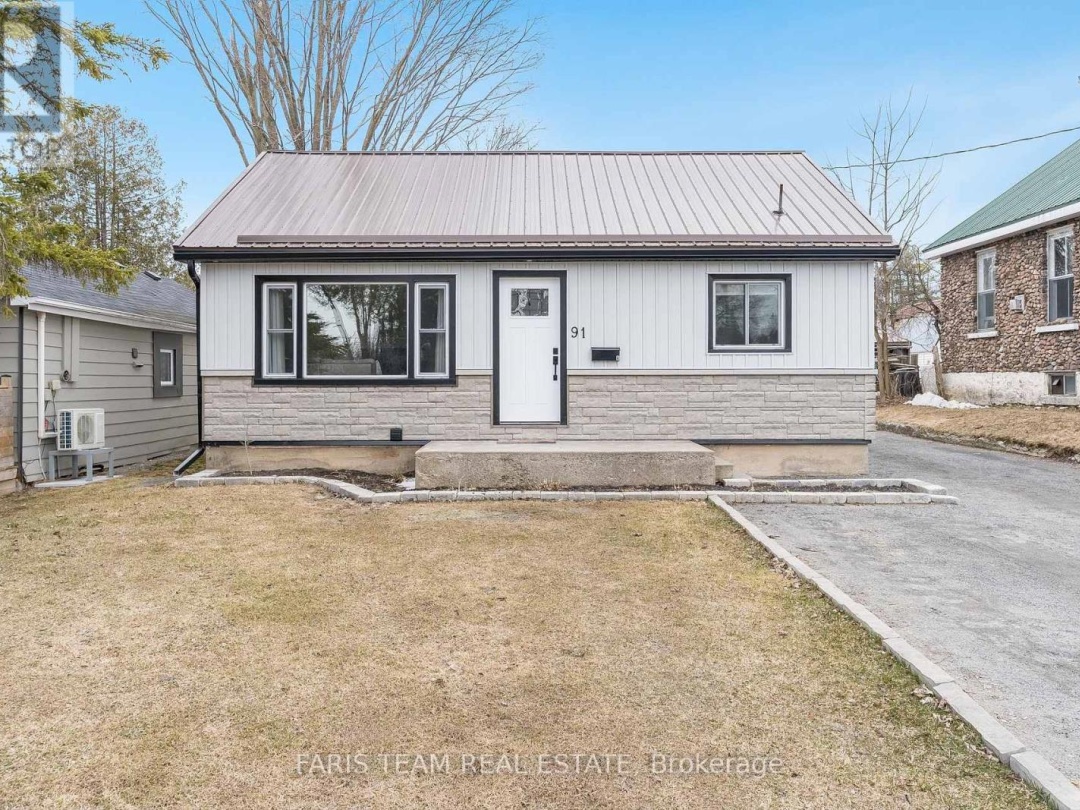 91 Bond Street, Orillia
