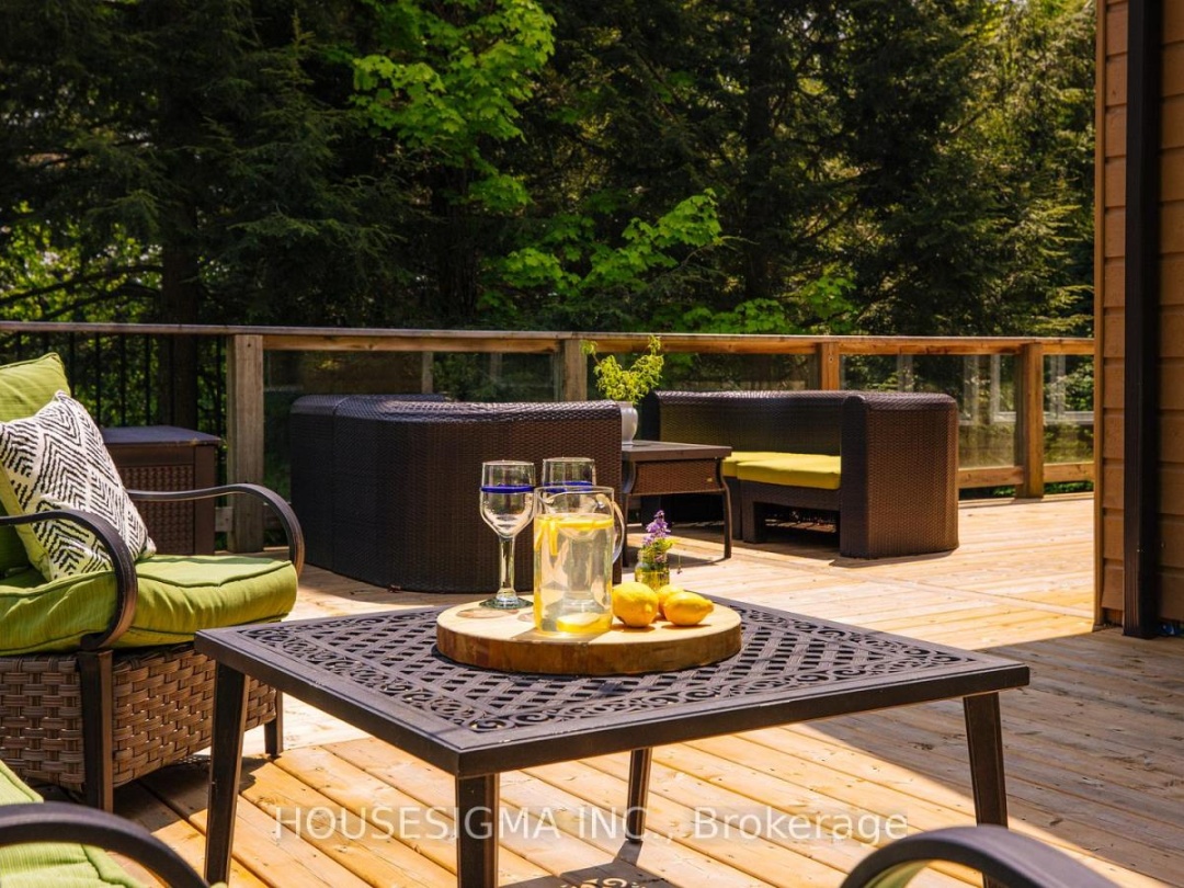 1208 Minnow Drive, Kennisis Lake