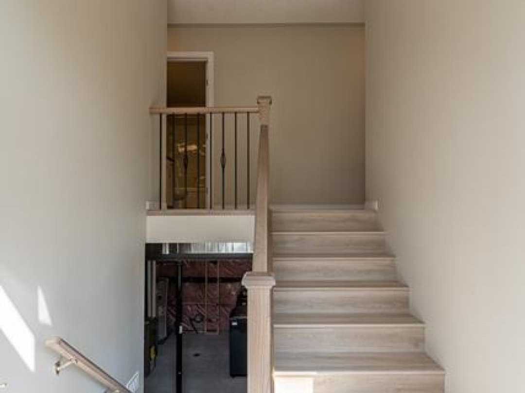 3382 AZCONA AVENUE, 