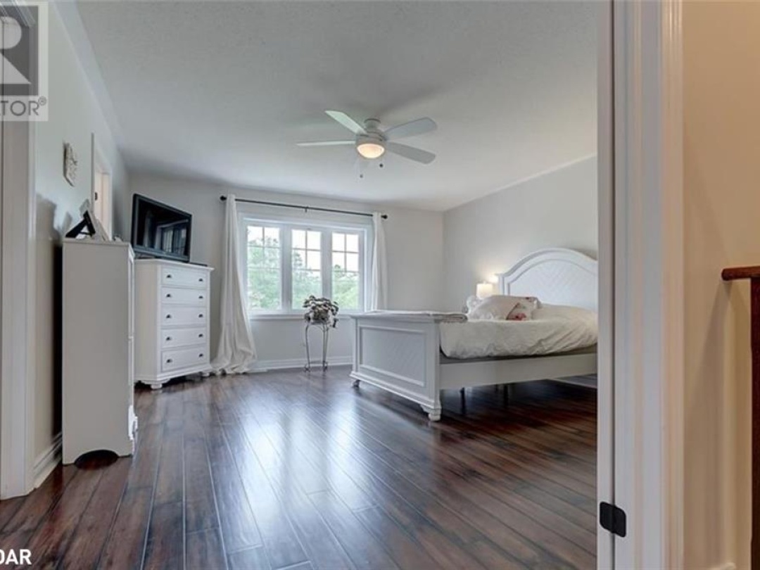 12 Masters Crescent, Georgian Bay
