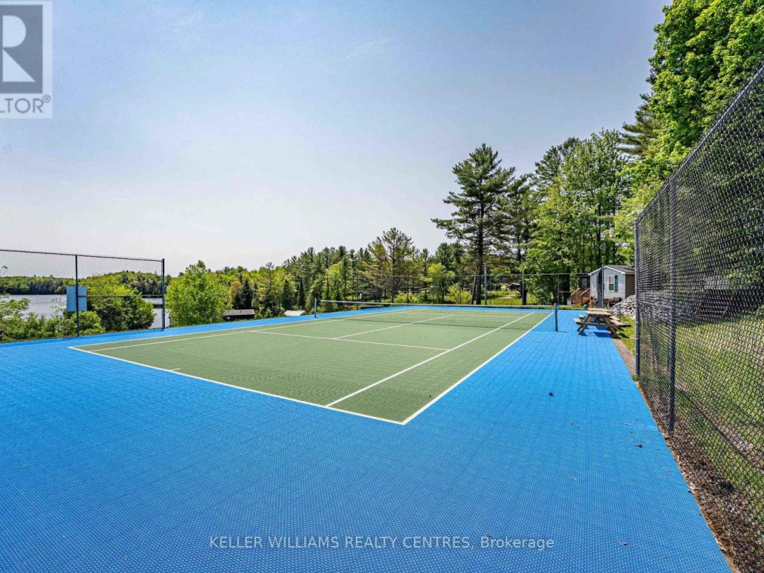 #38 Lakeridge 1047 Bonnie Lake Camp Road, Bracebridge (Macaulay)