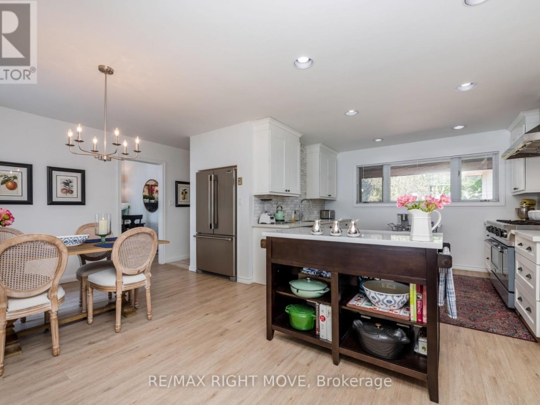 18 MAPLE DRIVE, 