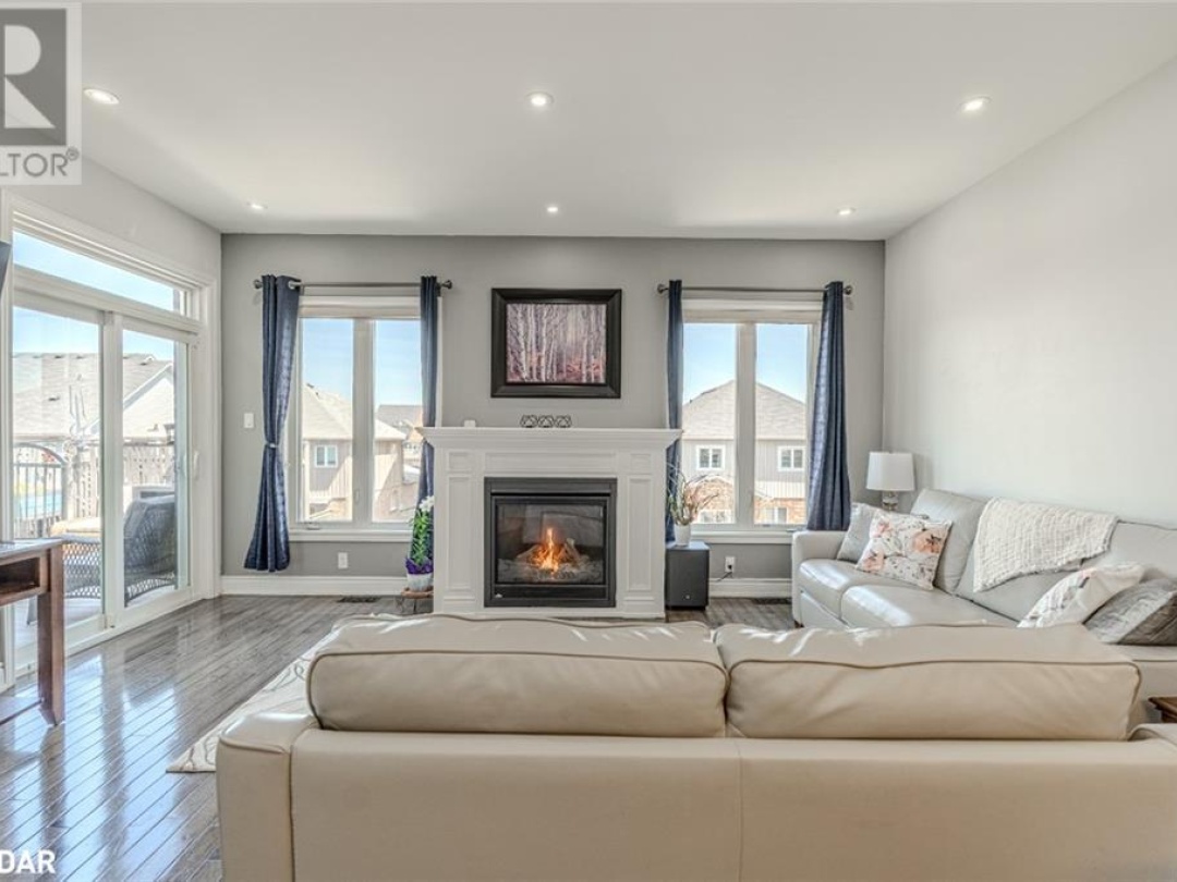 3069 Monarch Drive, Orillia