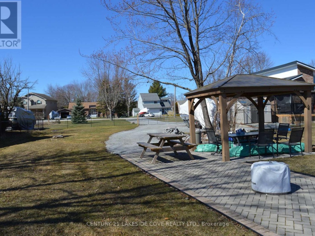 76 Turtle Path, Lake Simcoe
