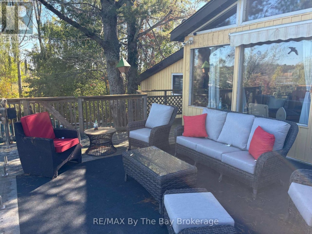 116 ISLAND 150/ BROSSEAU ISLAND, 