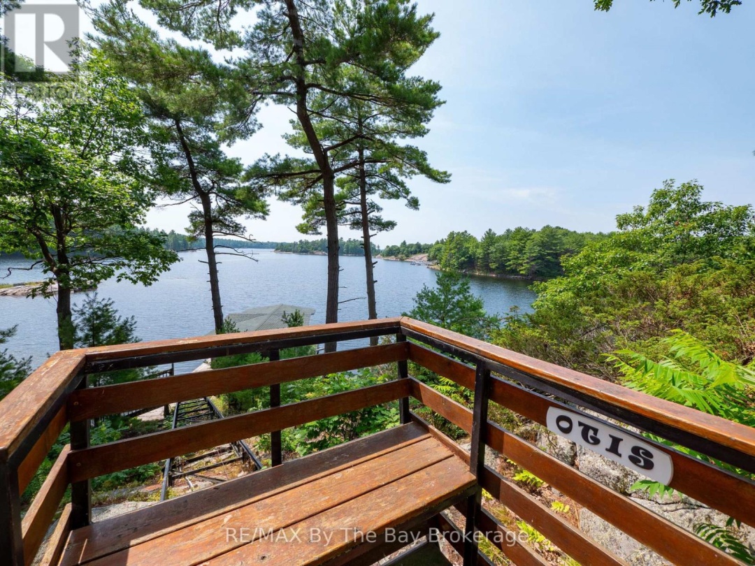 15598 Georgian Bay Shore, Georgian Bay