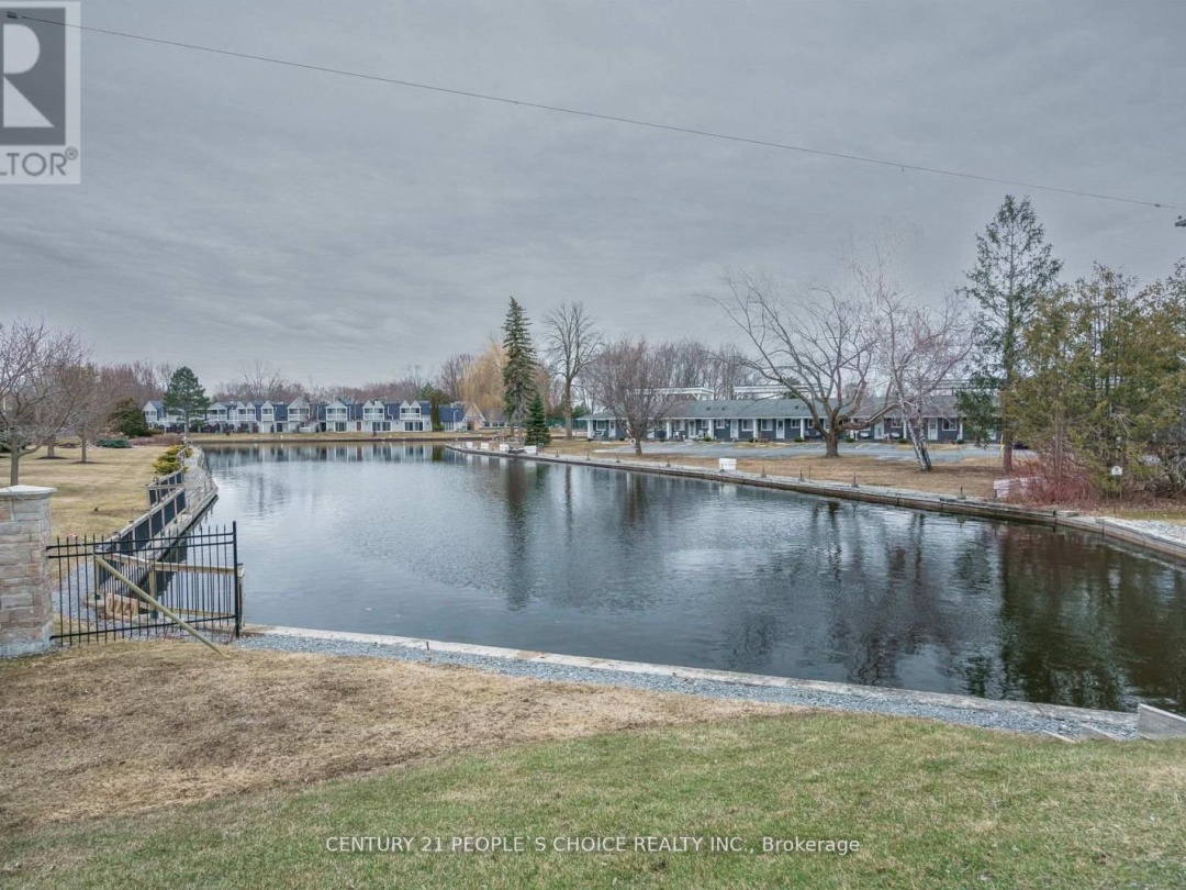 3 4 Paradise Boulevard, Lake Simcoe