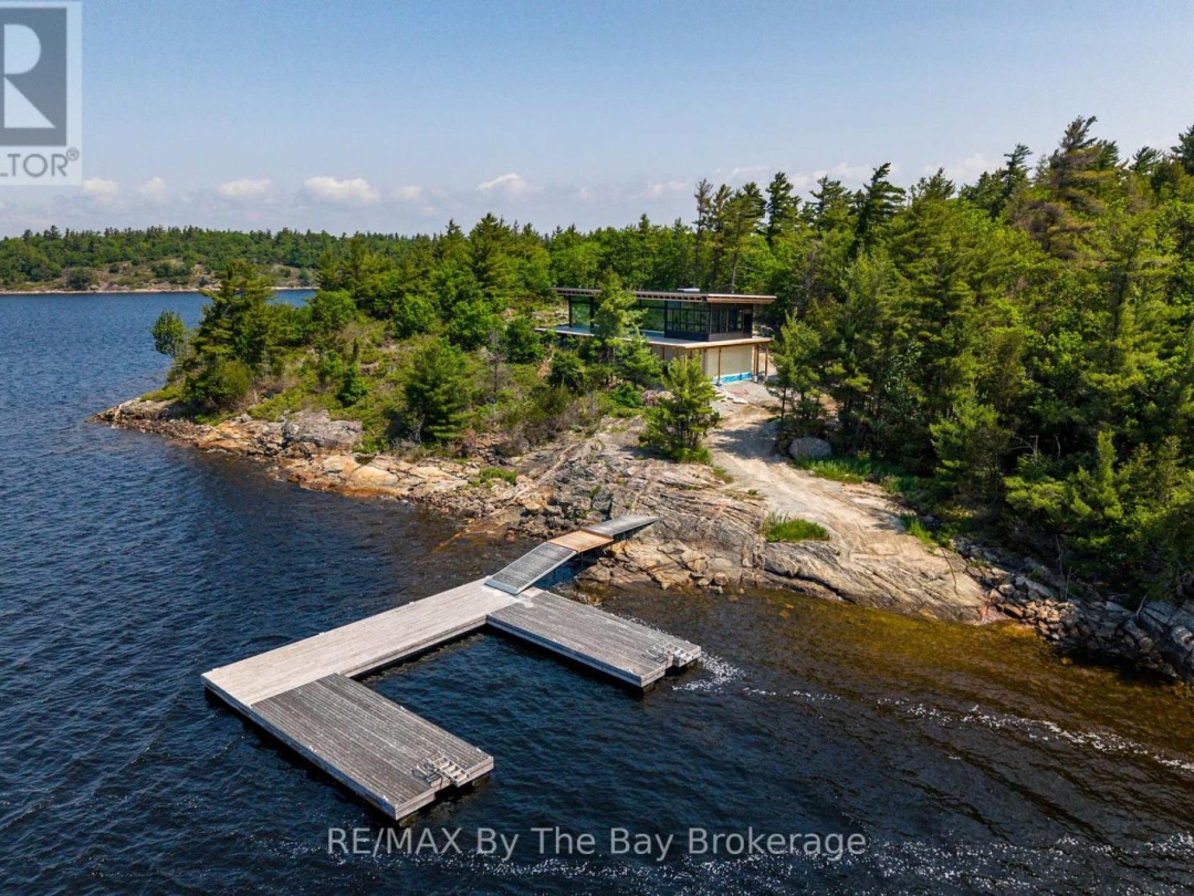 11324 ISLAND 1810/BONE ISLAND, 