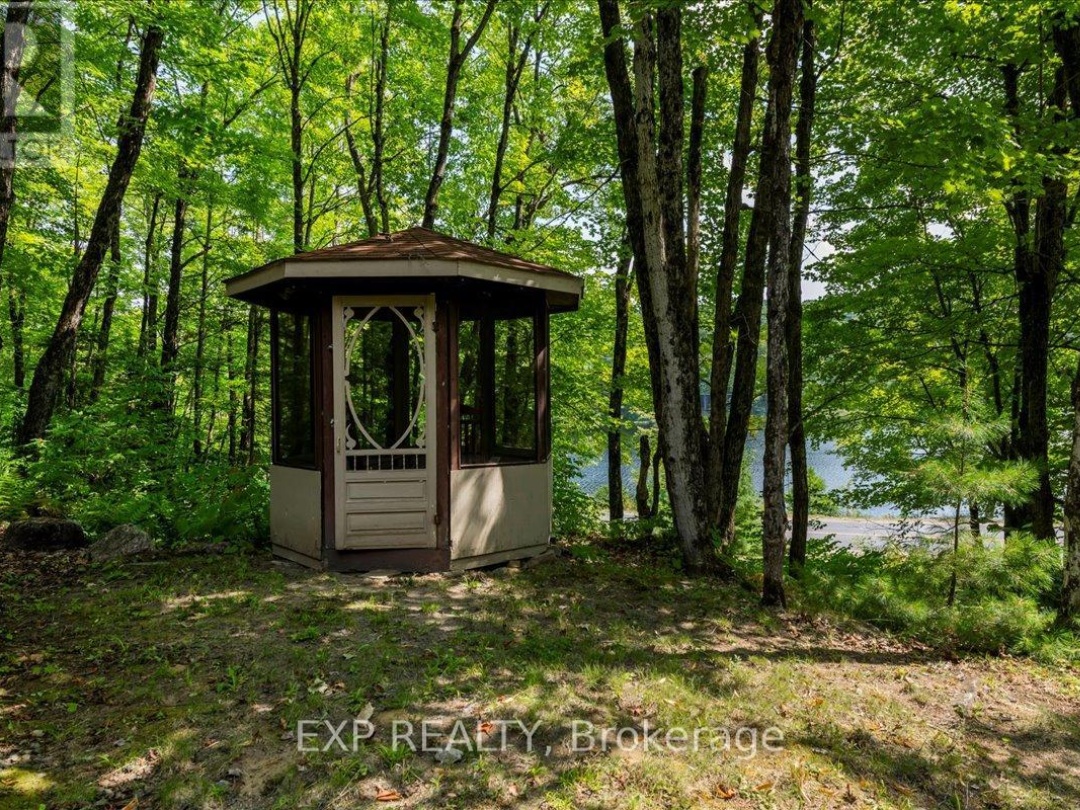 1867 FRASERBURG ROAD, 