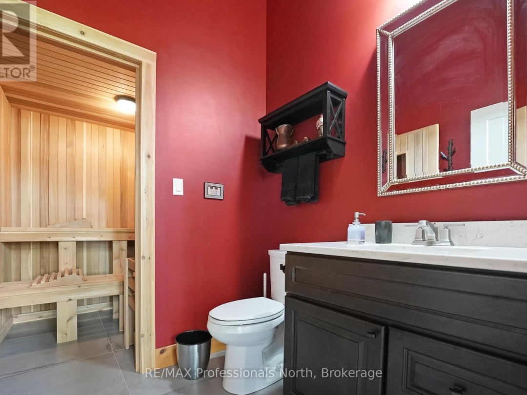 1049 TWIN ROCKS LANE, 