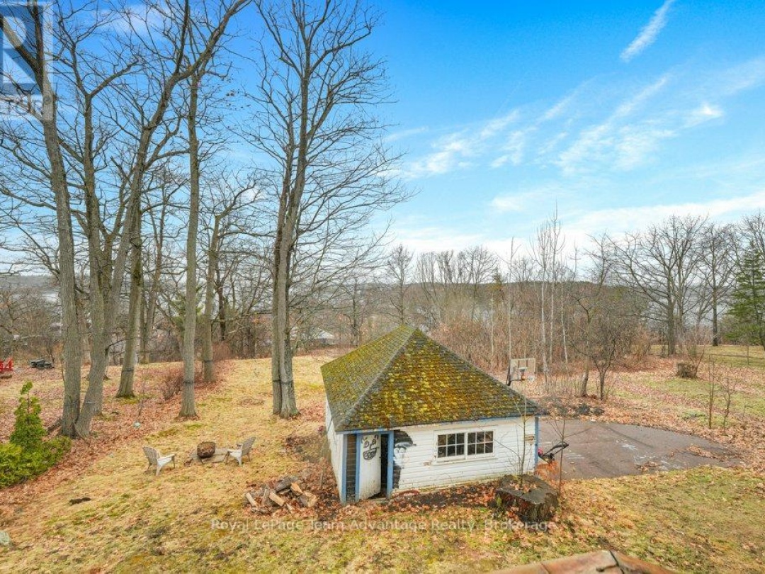20 Belvedere Avenue, Parry Sound