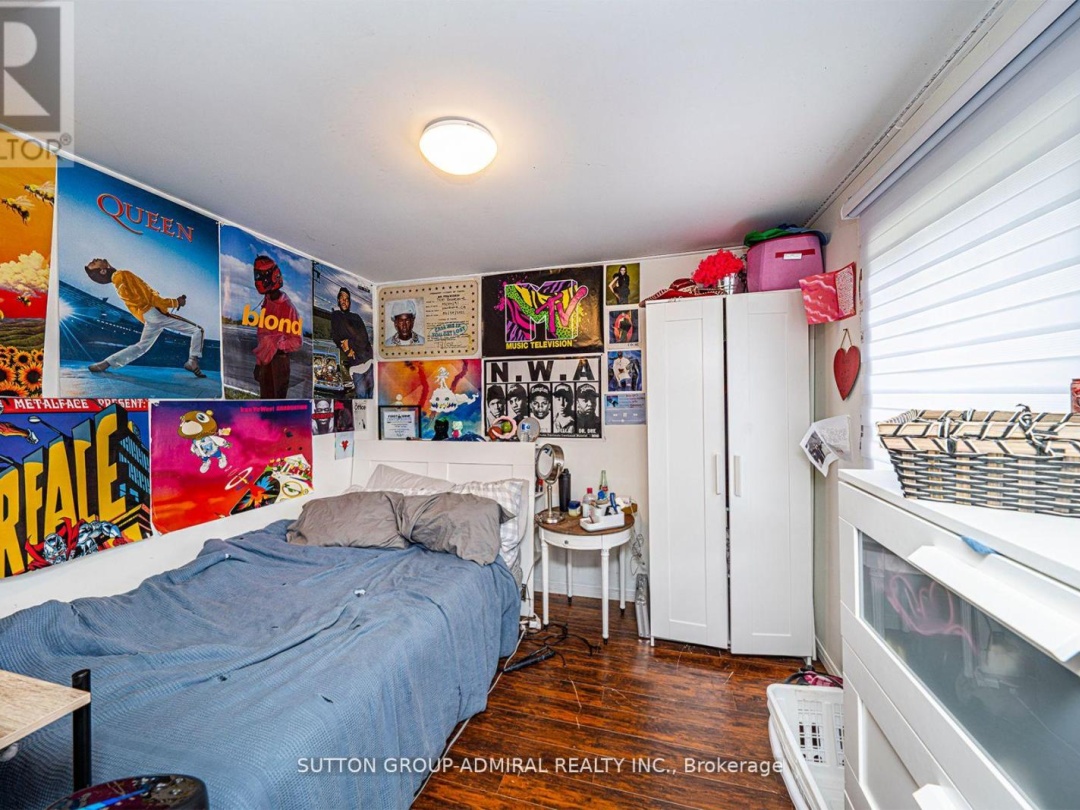 1662 PENLEY ROAD, 