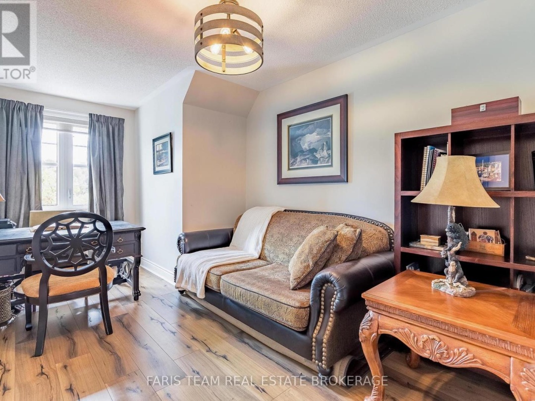 192 WYCLIFFE COVE, 