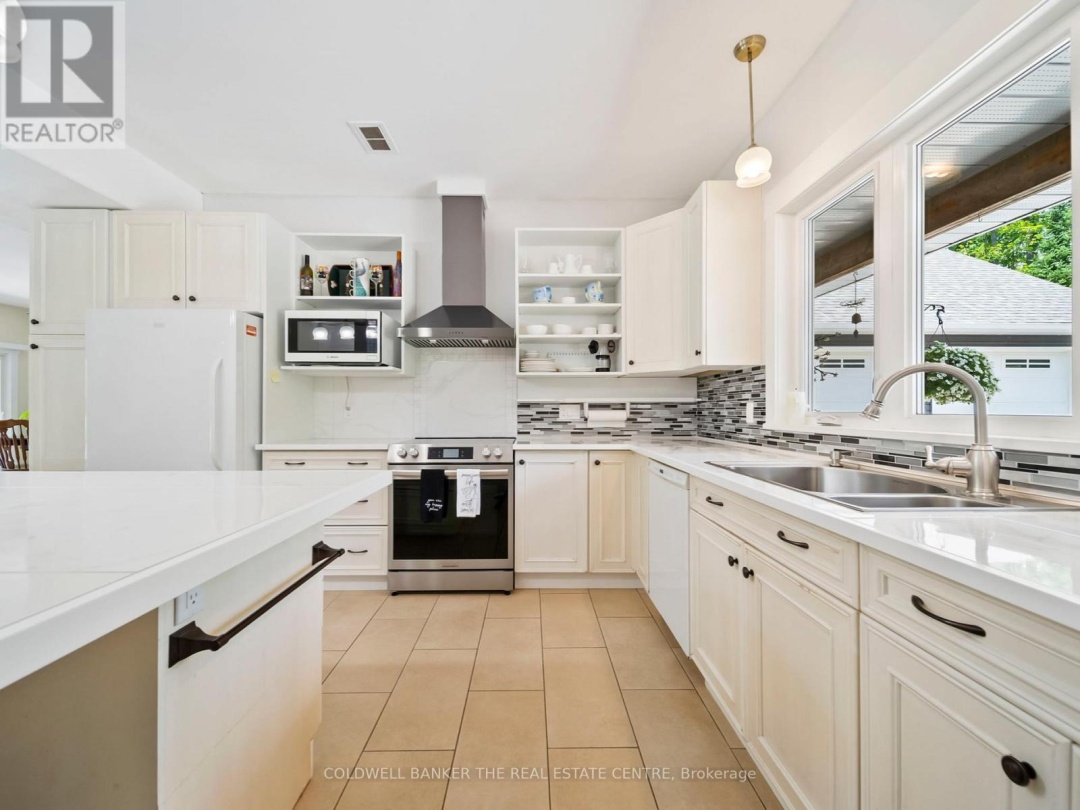 2955 PINECONE TRAIL, 