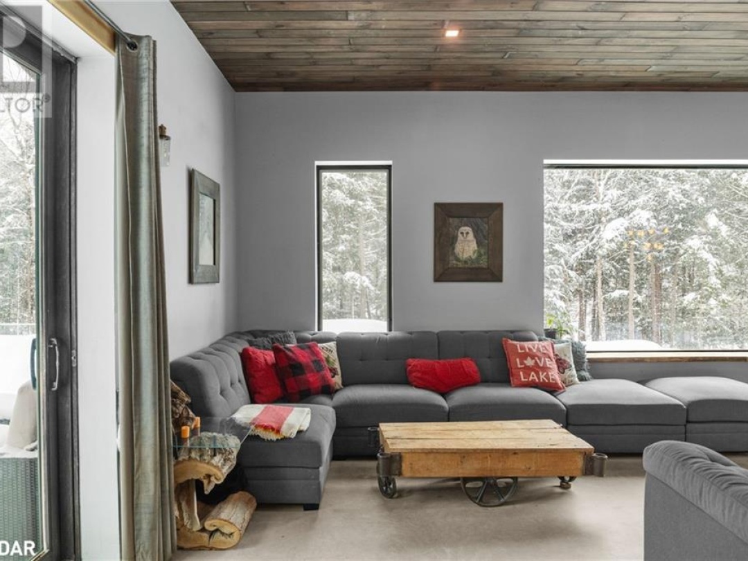 1039 Viewpoint Trail Trail, Lake Muskoka