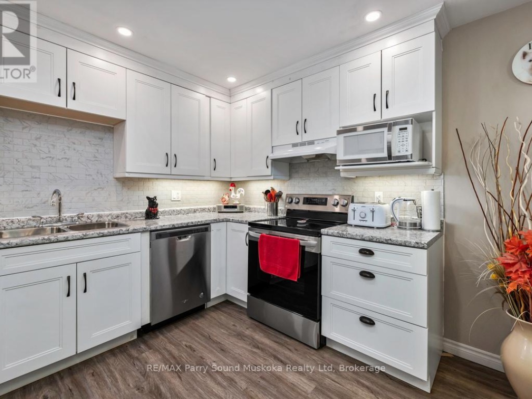 36 LONG LAKE ESTATES ROAD, 