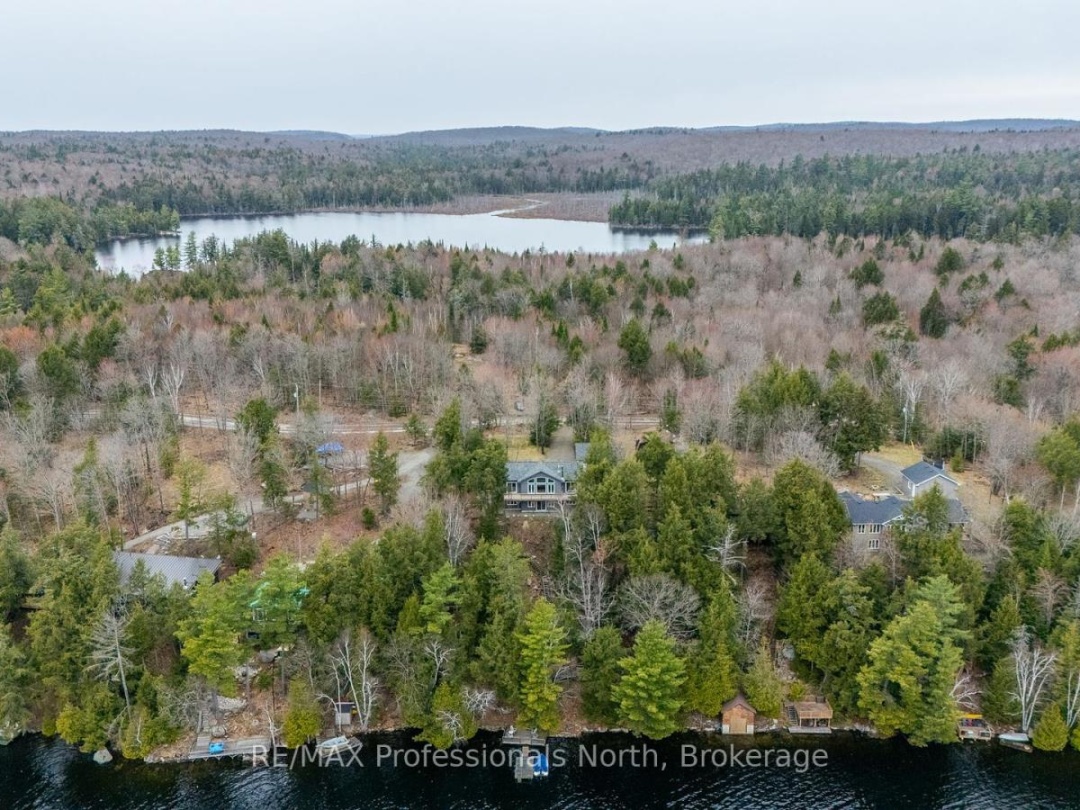 5997 Kennisis Lake Road, Kennisis Lake
