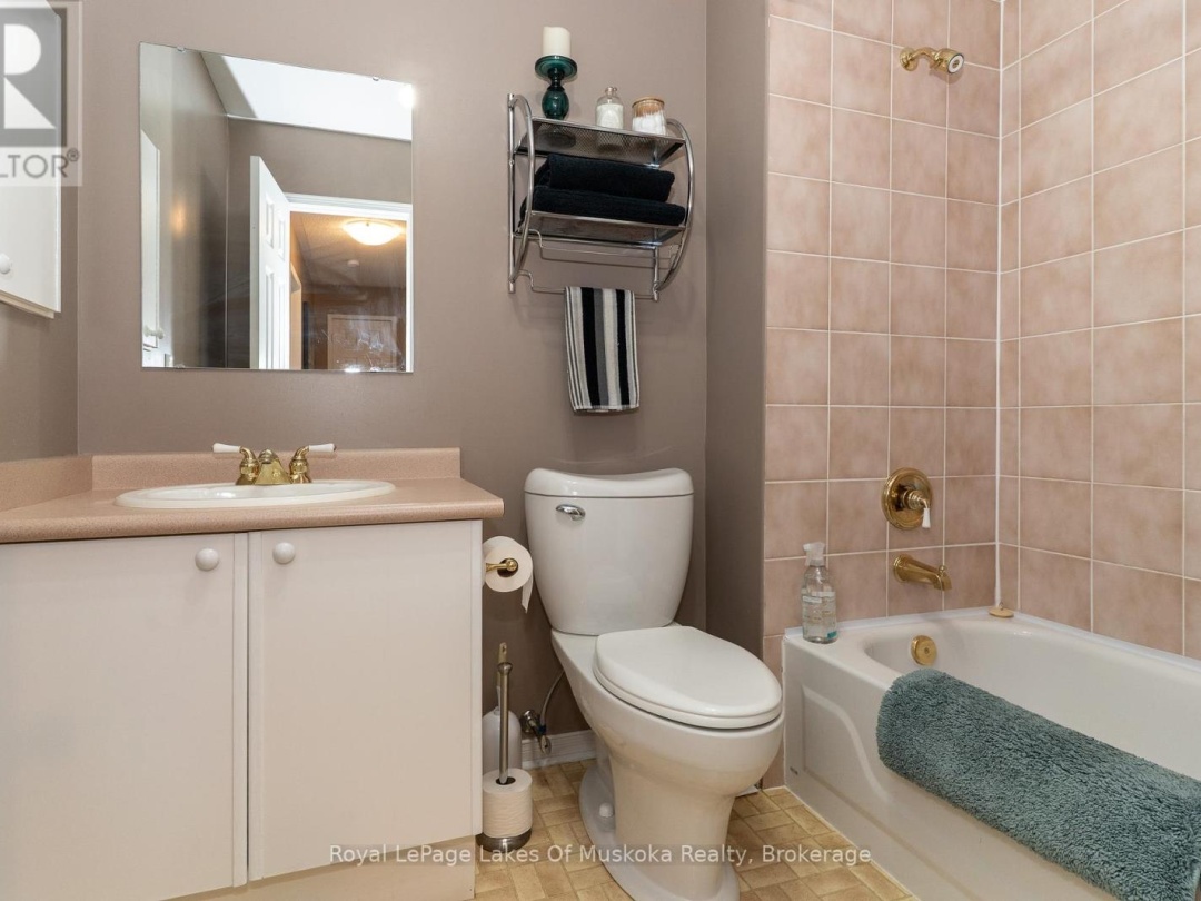 66 - 50 SHORELINE DRIVE, 