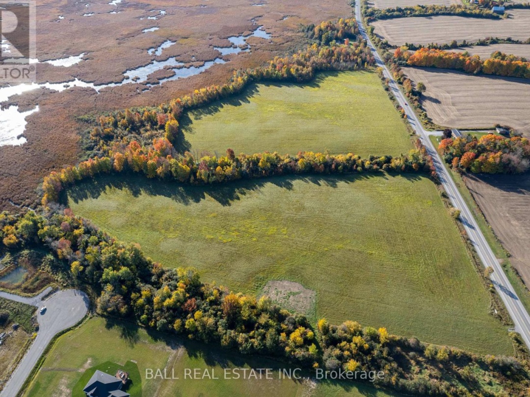 2218 Pigeon Lake Road, Pigeon Lake