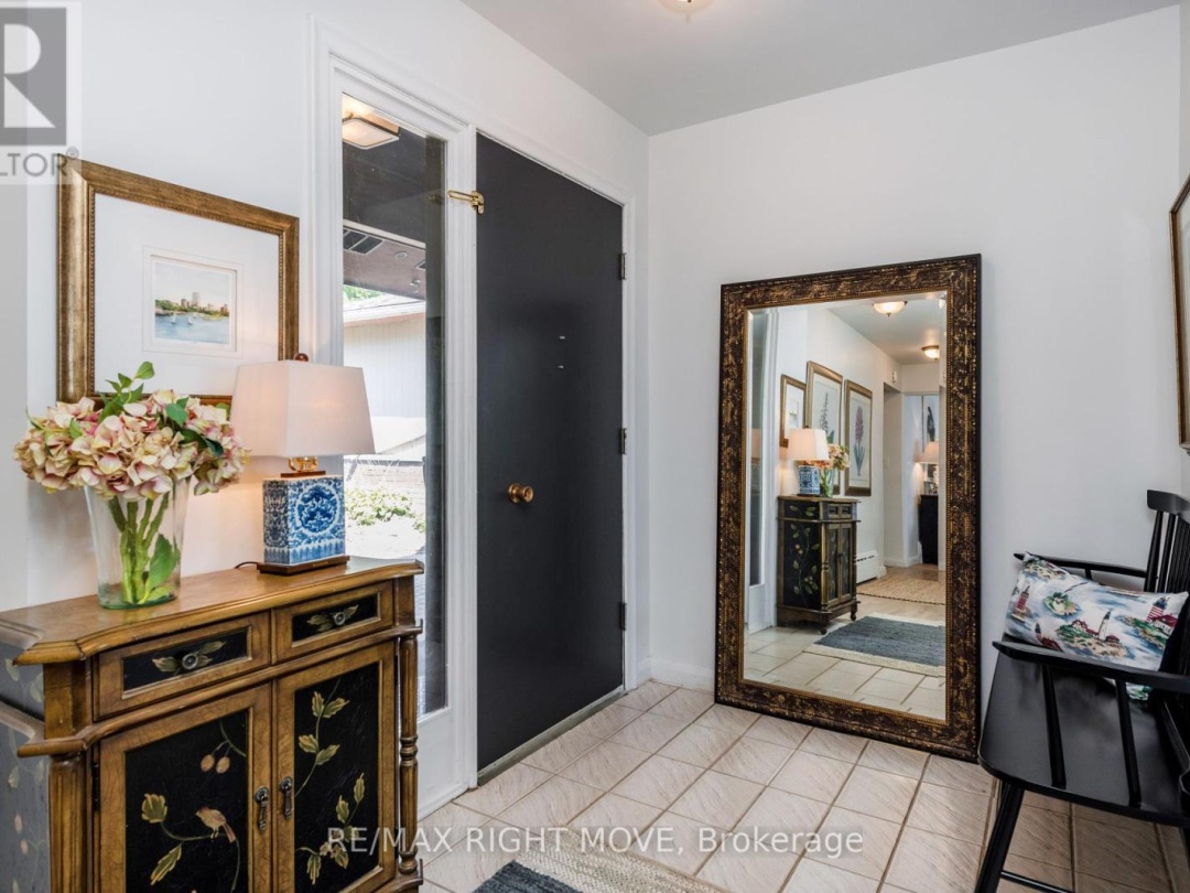 18 MAPLE DRIVE, 