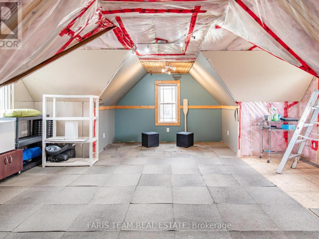 4 SCHOONER LANE, 